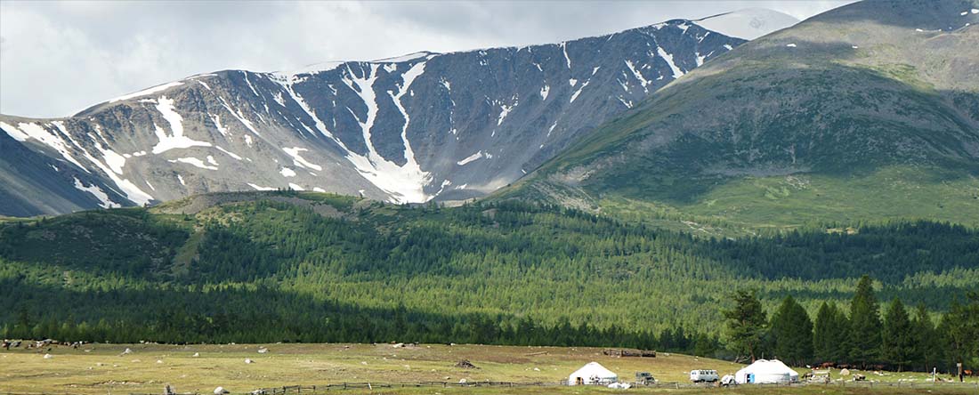 Mountains and a field for Natural capital valuation and assessment of sustainable investment opportunities in Inner Mongolia