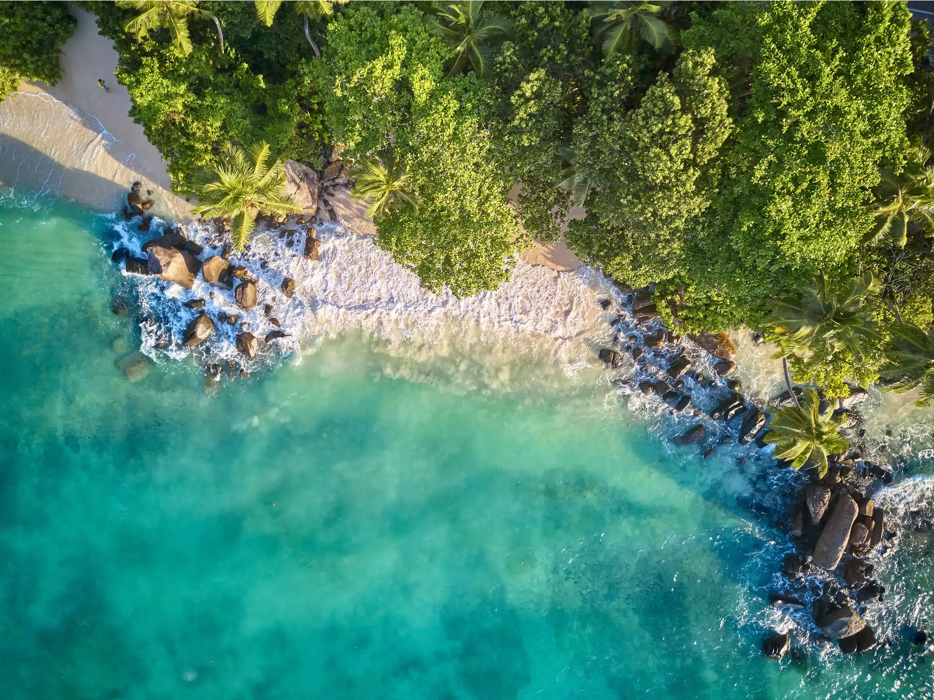 Aerial view of a beach in Bali, Indonesia. Contributing to the global dialogue on sustainable oceans